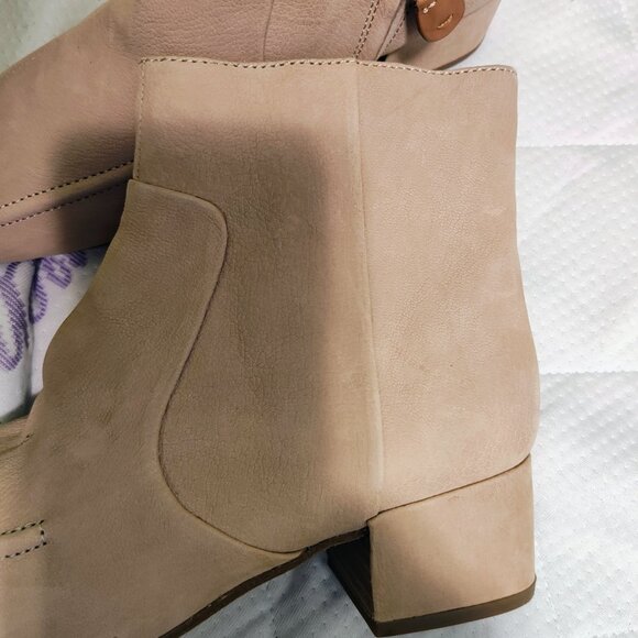 Kenneth Cole Gentle souls Booties 7.5 - Picture 14 of 16